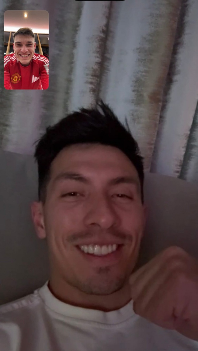  勝利獻給你！烏加特賽后視頻連線重傷的利桑德羅，一起慶祝晉級