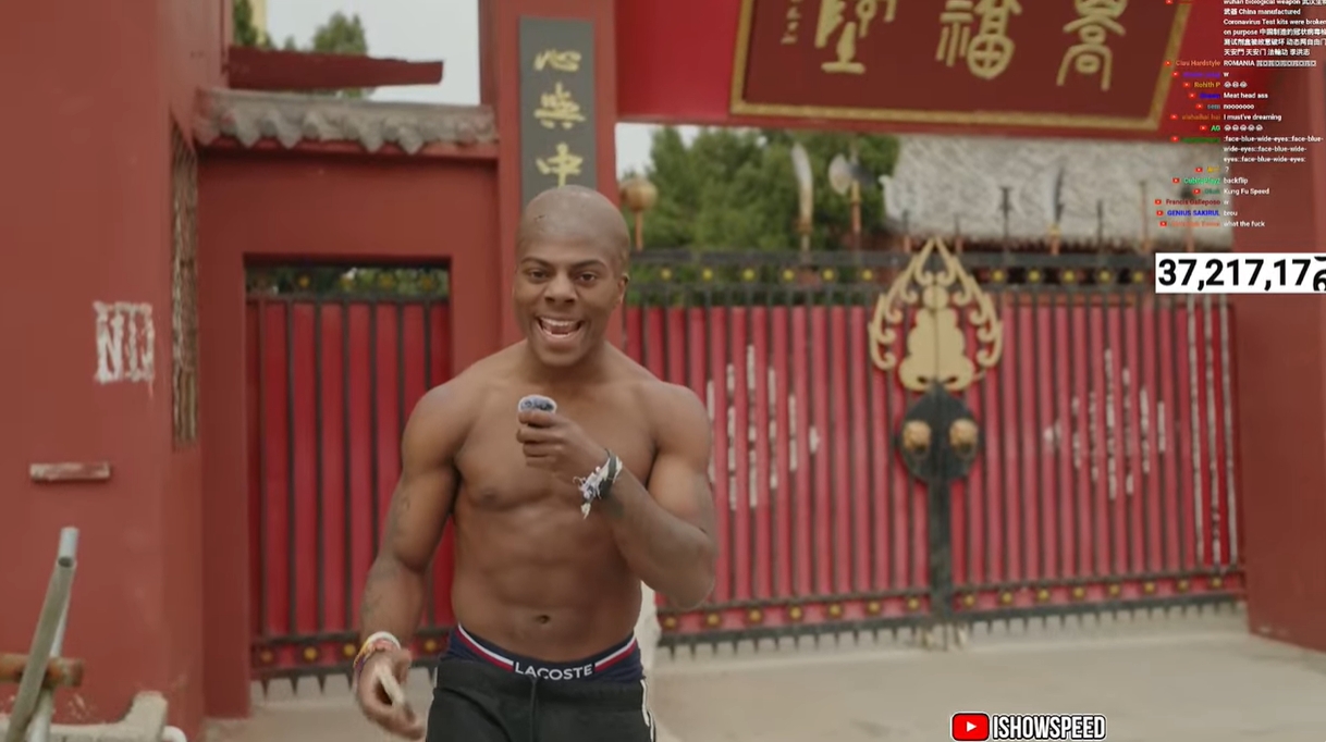  光頭造型！Speed中國行來到鄭州少林寺，上香拜佛學(xué)功夫